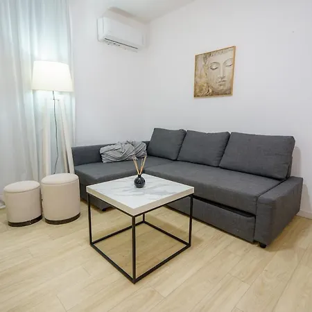 Apartment Kitieos 163 In Finikoudes Larnaca
