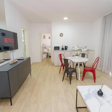 Apartman Kitieos 163 In Finikoudes Lárnaka