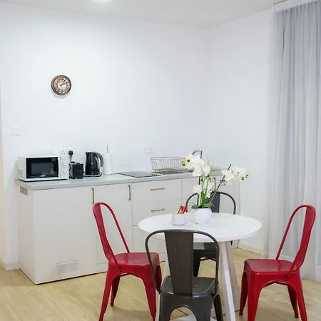 Kitieos 163 In Finikoudes * Larnaka