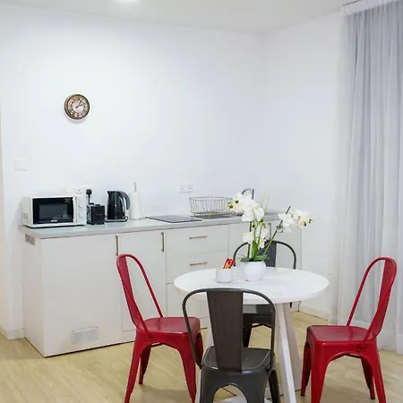 Kitieos 163 In Finikoudes Lárnaka