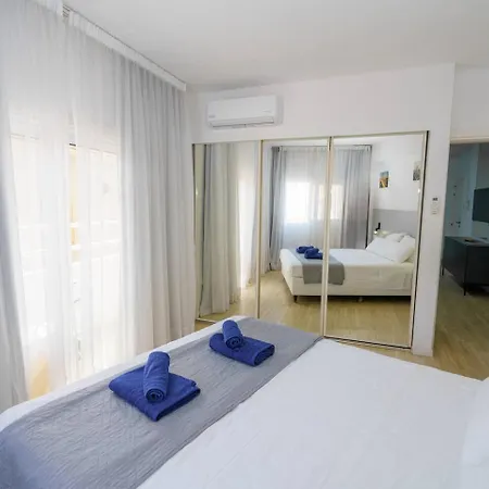 Kitieos 163 In Finikoudes Apartman