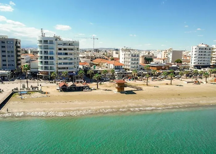 Kitieos 163 In Finikoudes Apartamento Lárnaca